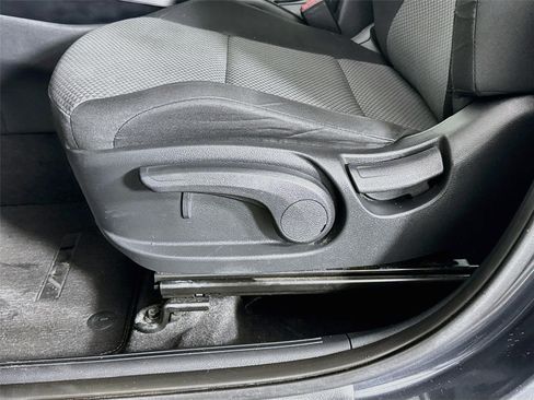 Used 2020 Kia Soul LX FWD image 19