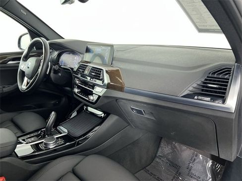 Used 2021 BMW X3 xDrive30e w/ Premium Package image 30