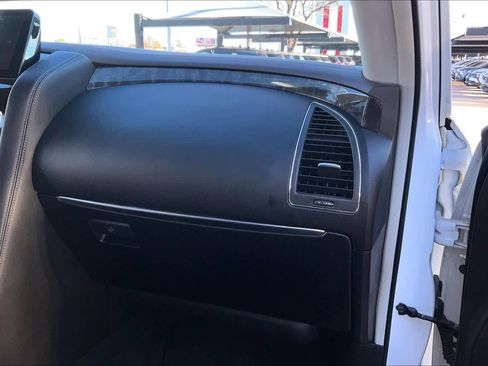 Used 2021 Nissan Armada Platinum w/ Captain's Chairs Package image 17