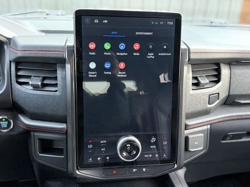 Used 2022 Ford Expedition Max Limited image 38