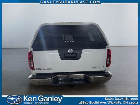 Used 2021 Nissan Frontier SV image 4