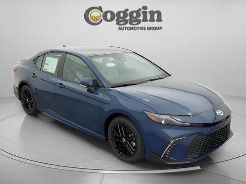 New 2026 Toyota Camry SE FWD image 26