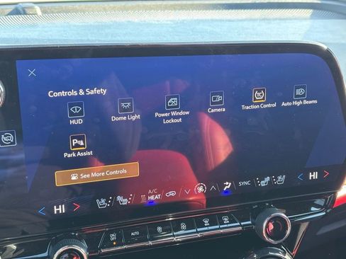 Used 2024 Chevrolet Blazer EV RS image 22