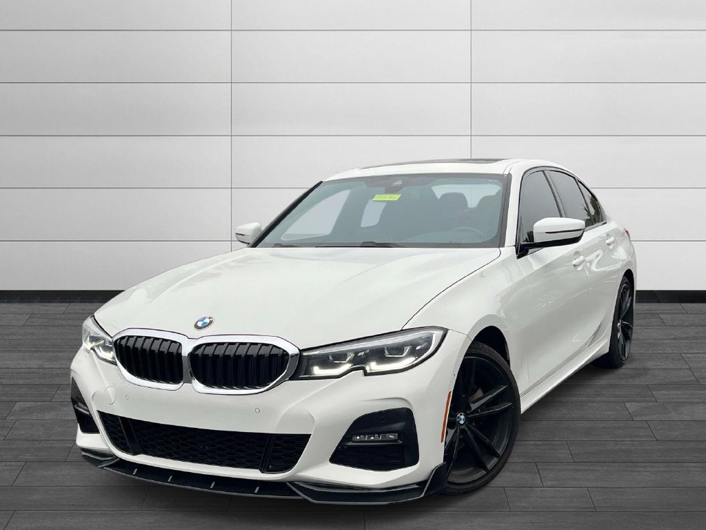 Used 2022 BMW 330i xDrive Sedan w/ M Sport Package AWD/4WD image 1