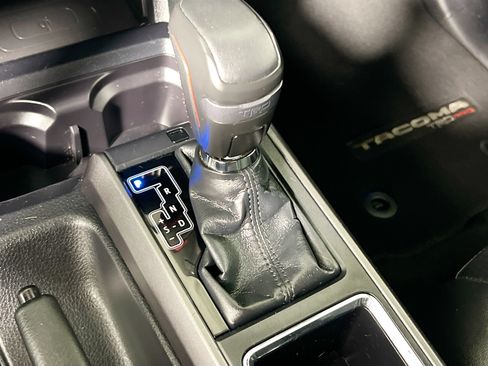 Used 2019 Toyota Tacoma TRD Pro AWD/4WD image 25