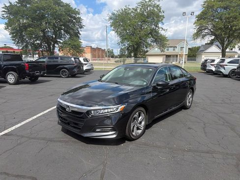 Used 2018 Honda Accord EX-L image 2