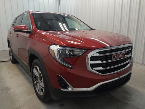 Used 2018 GMC Terrain SLT w/ Preferred Package image 13