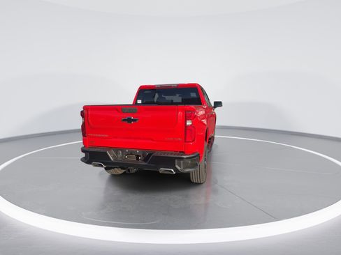 Certified 2021 Chevrolet Silverado 1500 Custom Trail Boss image 8
