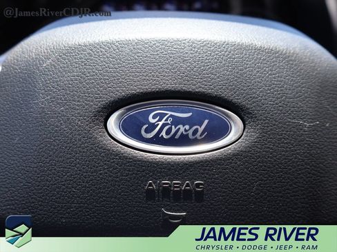Used 2024 Ford Expedition Limited AWD/4WD image 29