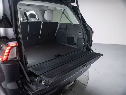 New 2026 Lincoln Navigator L Black Label AWD/4WD image 37