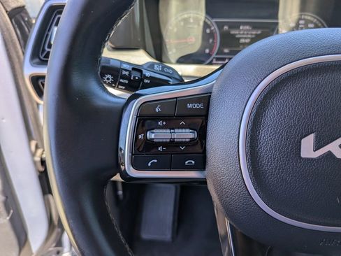 Certified 2023 Kia Sorento EX FWD image 31
