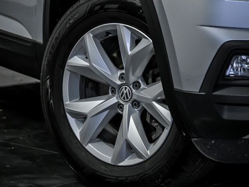 Used 2019 Volkswagen Atlas SE w/ Towing Package FWD image 3