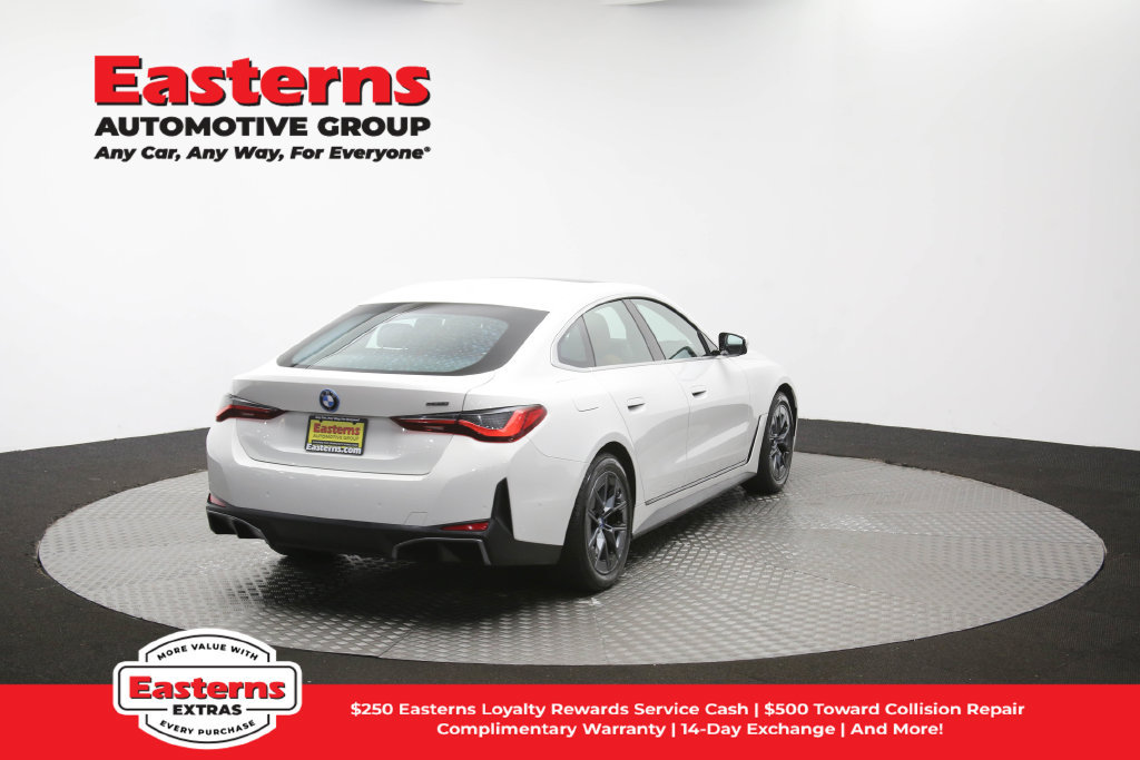 Used 2023 BMW i4 eDrive35 w/ Premium Package RWD image 41