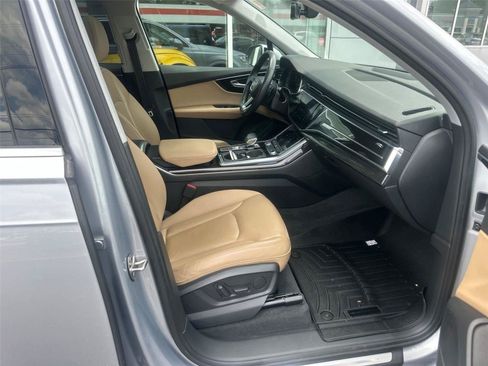Used 2022 Audi Q7 3.0T Premium Plus AWD/4WD image 8