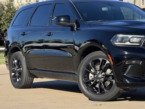 Used 2022 Dodge Durango GT w/ Blacktop Package image 3