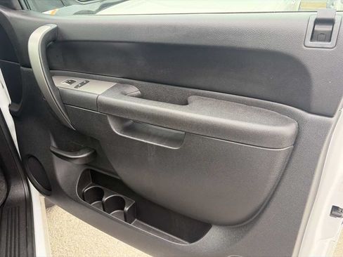Used 2013 Chevrolet Silverado 1500 LT RWD image 22