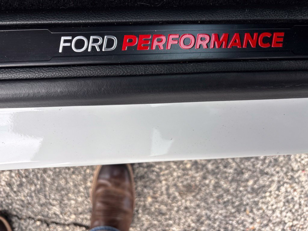 Used 2022 Ford Edge ST w/ Equipment Group 401A AWD/4WD image 2
