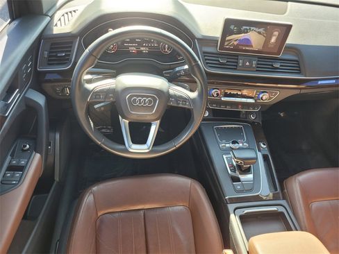 Used 2018 Audi Q5 2.0T Premium Plus w/ Premium Plus Package image 8