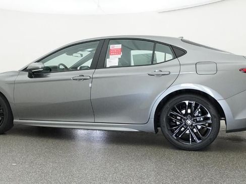 New 2026 Toyota Camry SE FWD image 20