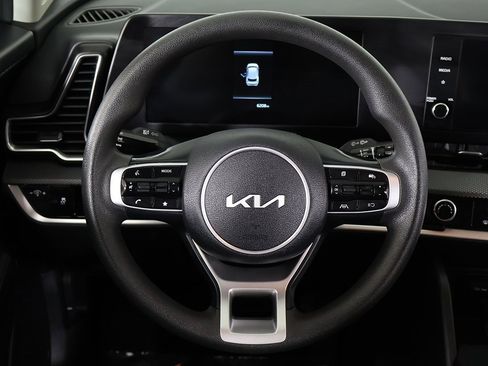 Used 2024 Kia Sportage LX image 34