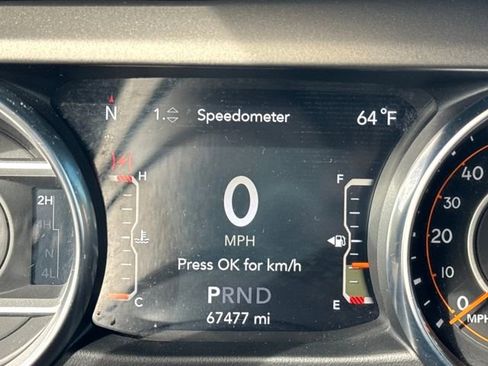 Used 2022 Jeep Wrangler Unlimited Sport w/ Sun And Sound Package image 17