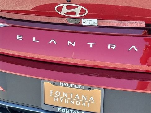 New 2025 Hyundai Elantra Sport image 19