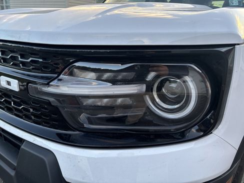 Used 2025 Ford Bronco Sport Outer Banks image 10