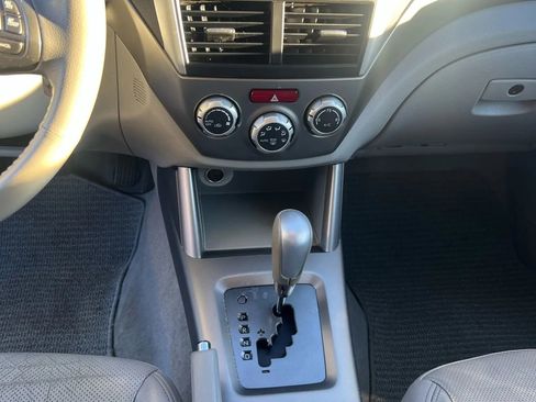 Used 2010 Subaru Forester 2.5X Limited image 13
