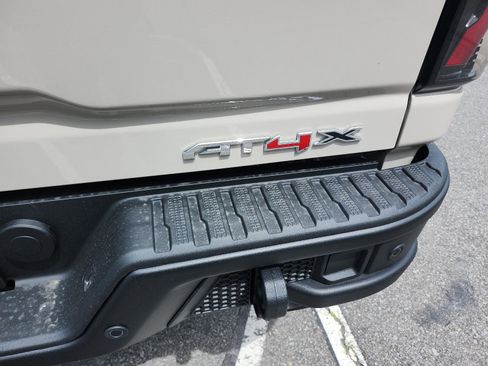Used 2026 GMC Sierra 2500 AT4X w/ AT4X AEV Edition AWD/4WD image 5