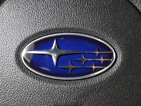 Used 2025 Subaru Forester AWD/4WD image 33