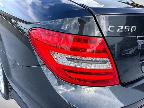 Used 2015 Mercedes-Benz C 250 Coupe image 29