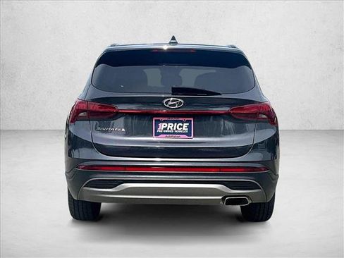 Used 2023 Hyundai Santa Fe SE FWD image 4