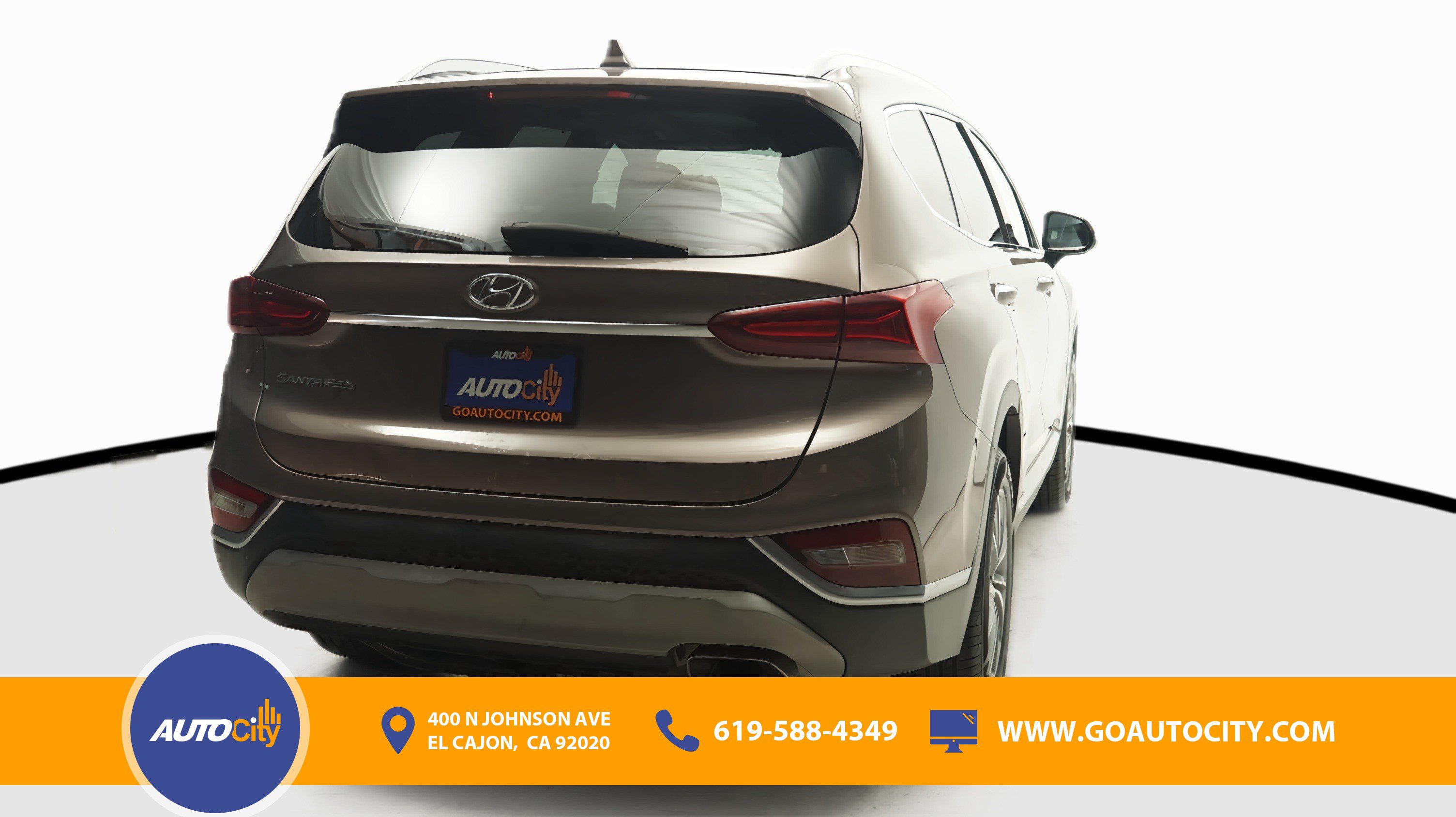 Used 2020 Hyundai Santa Fe SEL w/ Convenience + Premium Package FWD image 10