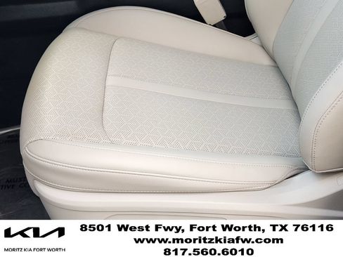 Certified 2023 Kia Sorento SX FWD image 23