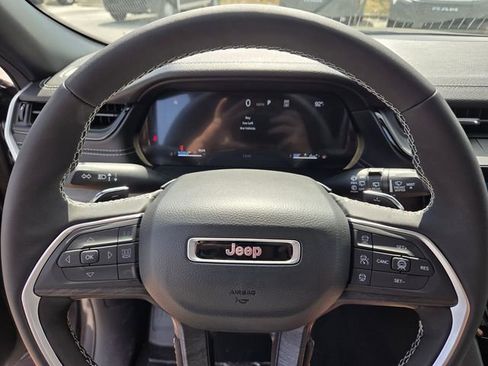 New 2026 Jeep Grand Cherokee L Limited AWD/4WD image 27