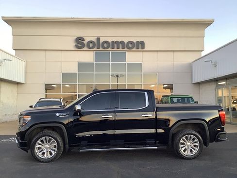 Used 2022 GMC Sierra 1500 Denali image 1