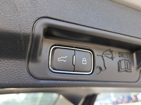 New 2026 Ford Explorer Active w/ Active Comfort Package image 14