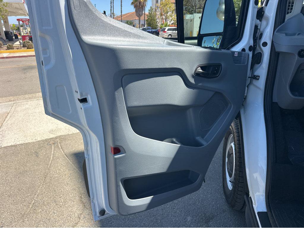 Used 2019 Ford Transit 150 148 Low Roof RWD image 15