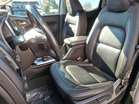 Used 2022 Chevrolet Colorado ZR2 image 12