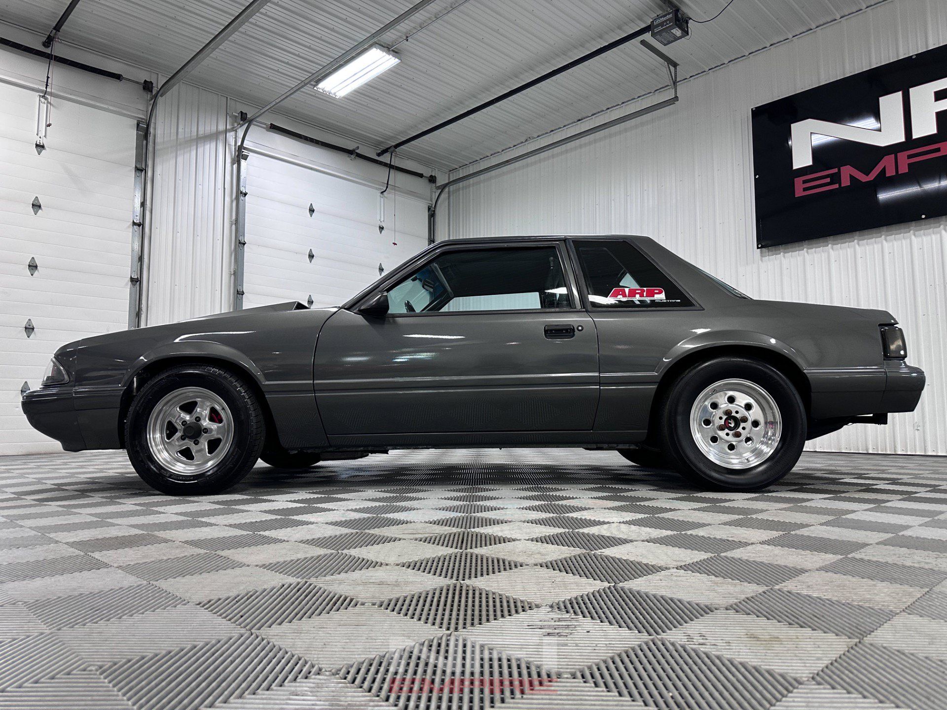 Used 1988 Ford Mustang LX RWD image 11