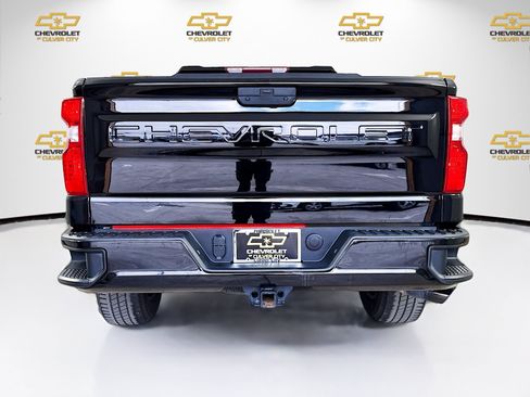 Used 2021 Chevrolet Silverado 1500 Custom w/ Rally Edition RWD image 7