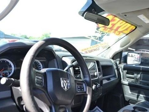 Used 2015 RAM 2500 Tradesman AWD/4WD image 12