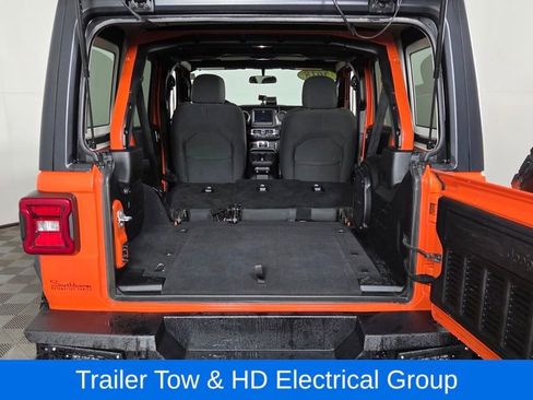 Used 2018 Jeep Wrangler Unlimited Sport S image 12