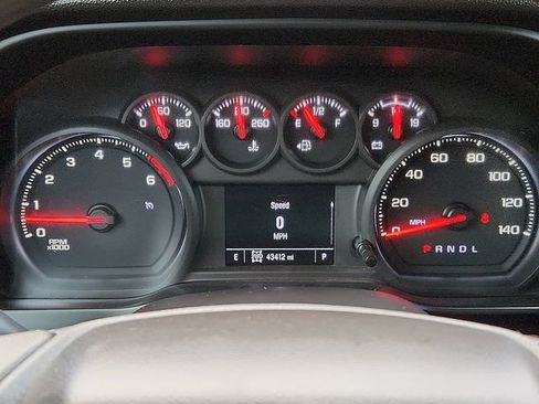 Used 2024 Chevrolet Silverado 2500 Custom w/ Custom Value Package AWD/4WD image 23