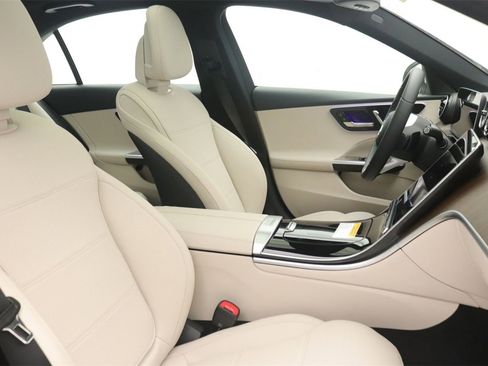 New 2025 Mercedes-Benz C 300 Sedan image 9