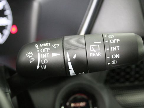 Used 2025 Honda CR-V Sport-L image 31