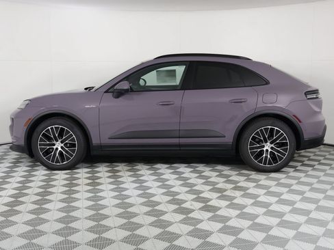 New 2026 Porsche Macan Electric RWD image 2
