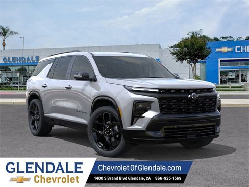 New 2026 Chevrolet Traverse RS w/ LPO, Floor Liner Package image 7