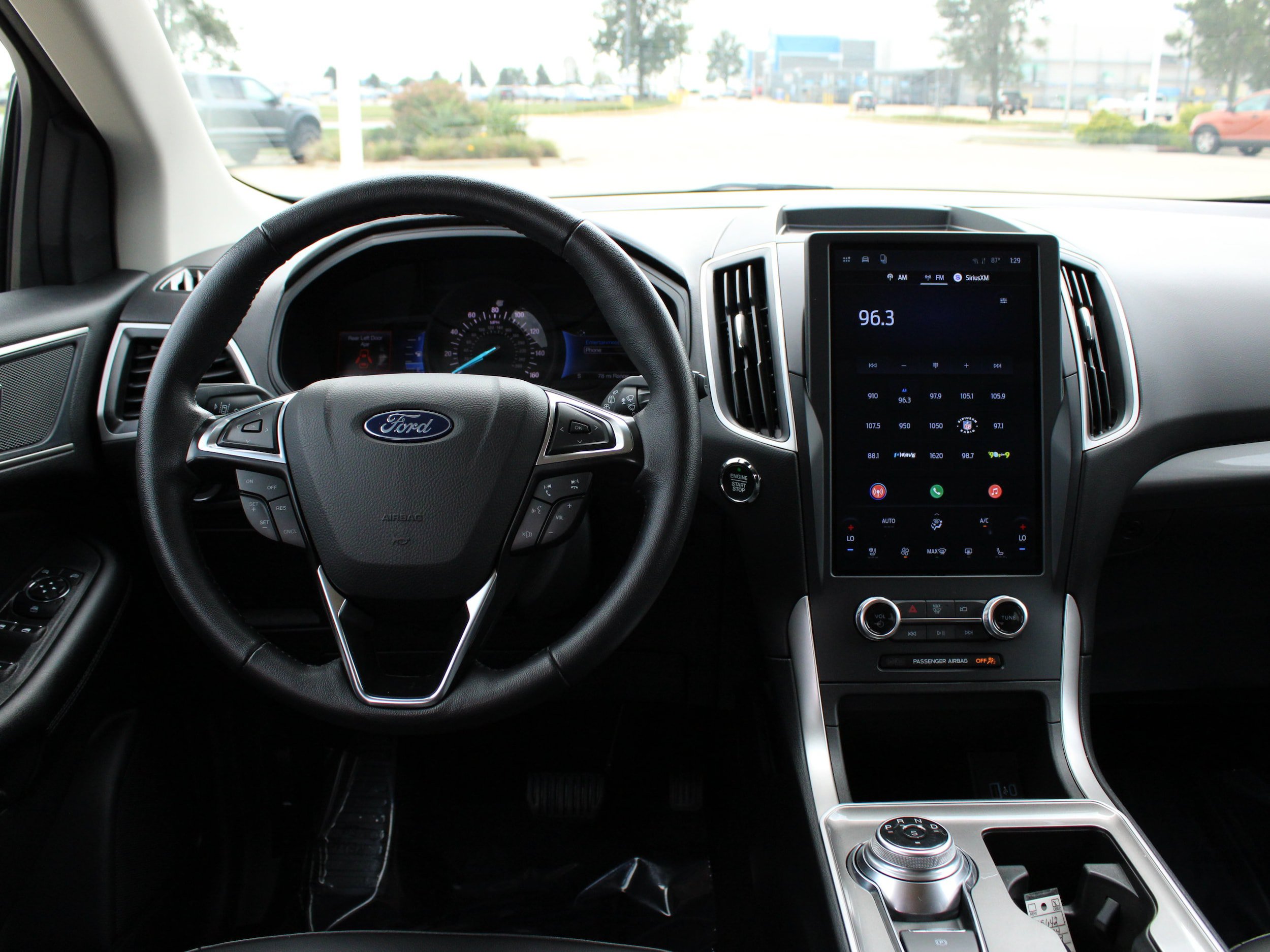 Used 2024 Ford Edge SEL w/ Convenience Package AWD/4WD image 15