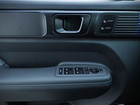 New 2026 Hyundai Santa Fe Calligraphy image 6